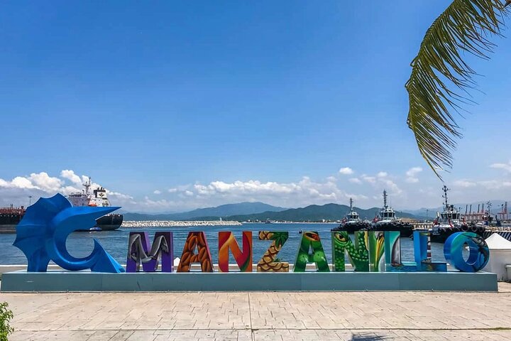 Manzanillo Airport (ZLO) Private Transfer to Manzanillo City
