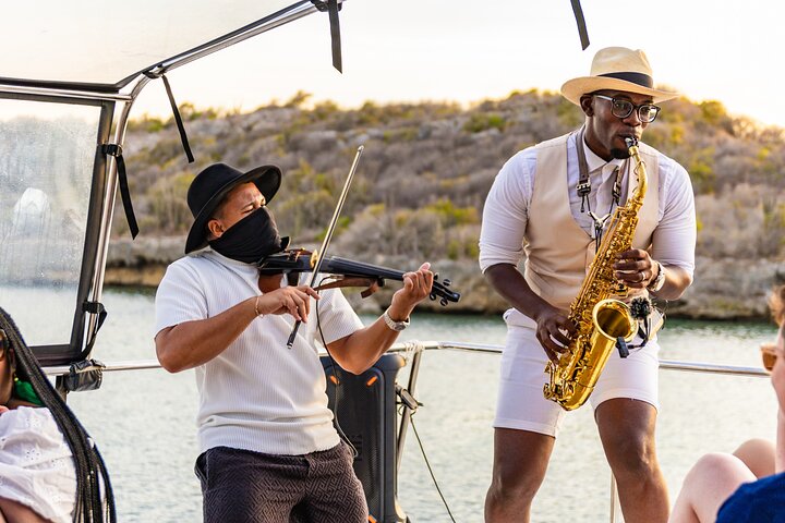 Sunset Cruise Party - All-Inclusive Experience