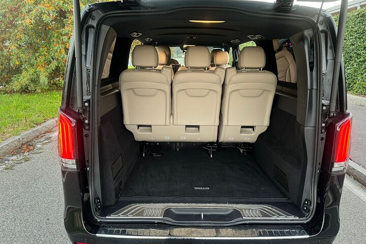 Luxury Private day Transfer from Malpensa Airport to Milan center
