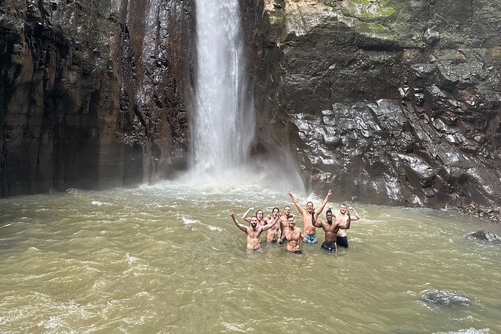 Tamanique Waterfalls Tour from Surf City