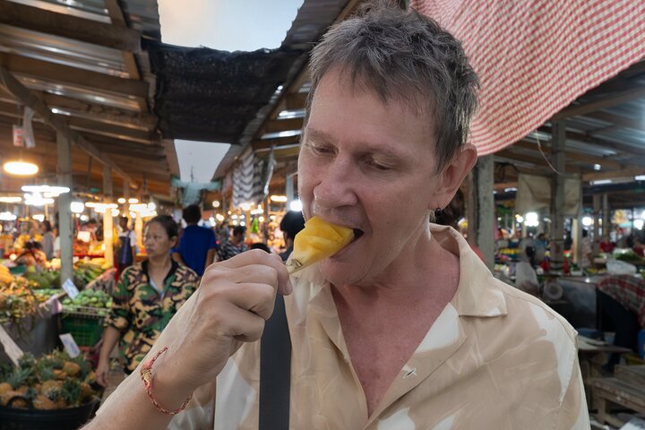 Sunset Local Eats Food Tour in Hua Hin