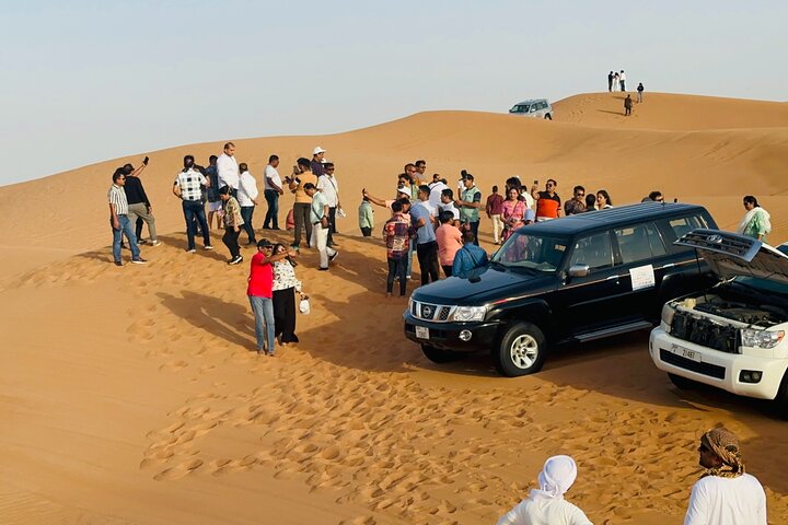 Vip Desert Safari Dubai With BBQ Buffet Dinner