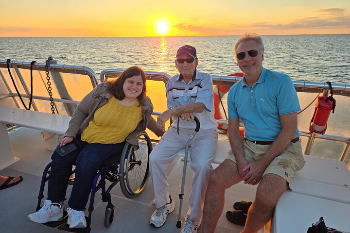 Fort Myers Beach Sunset and Dolphin Watching Cruise