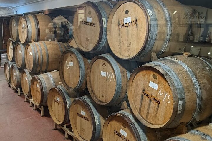 Hudson Valley Wineries- Private Transport- OR brewery/distillery
