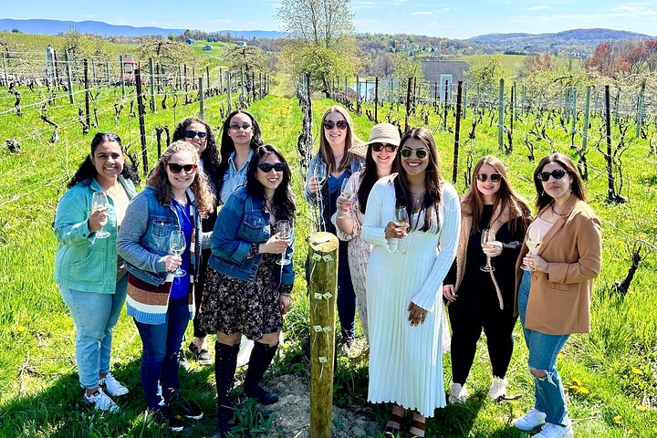 Hudson Valley Wineries- Private Transport- OR brewery/distillery