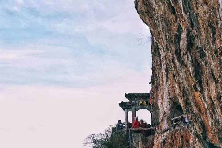 Kunming City Tour with Private Guide