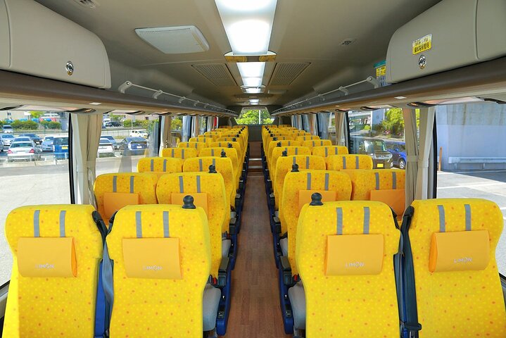 One Way Bus from Kanazawa to Takayama with a stop at Shirakawago