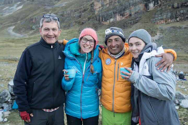 Cordillera Huayhuash Classic Trek – 8 Days & 7 Nights