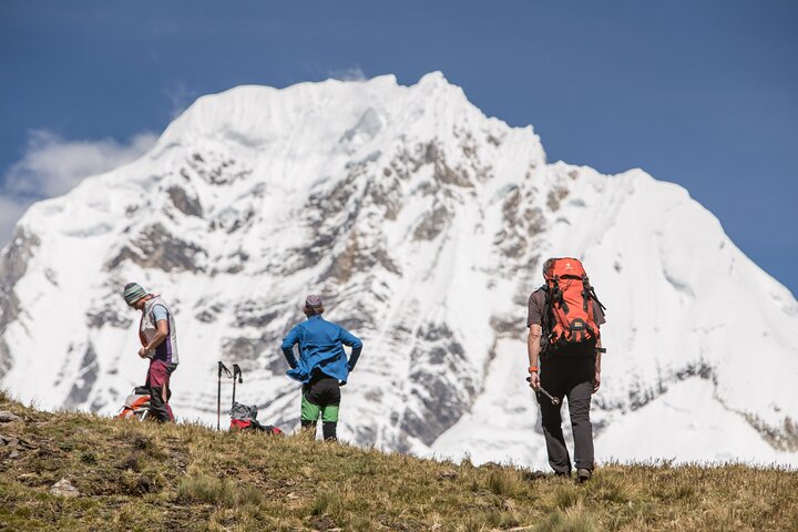 Cordillera Huayhuash Classic Trek – 8 Days & 7 Nights