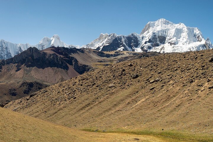 Cordillera Huayhuash Classic Trek – 8 Days & 7 Nights