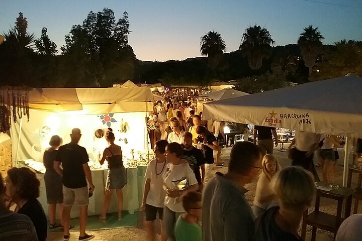 Ibiza Sunset Tour to the Hippie Market Las Dalias by Bus