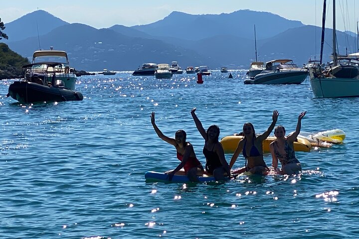 Cannes Private Boat Tour to the Lérins Islands – Relax & Snorkel