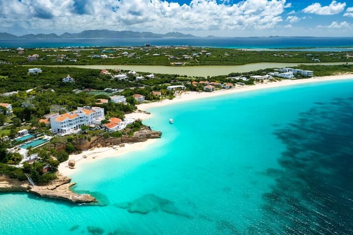Clayton J. Lloyd Airport (AXA) Private Transfer to Anguilla