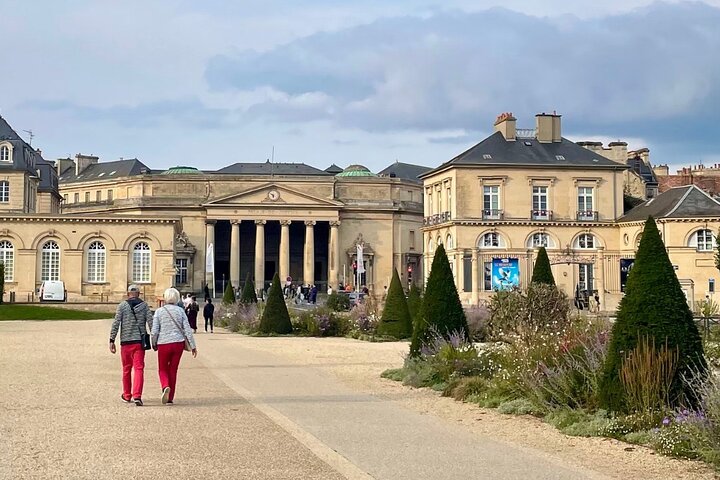 Discover the Treasures of Caen