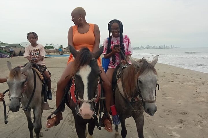 Horseback riding on the beaches of Cartagena