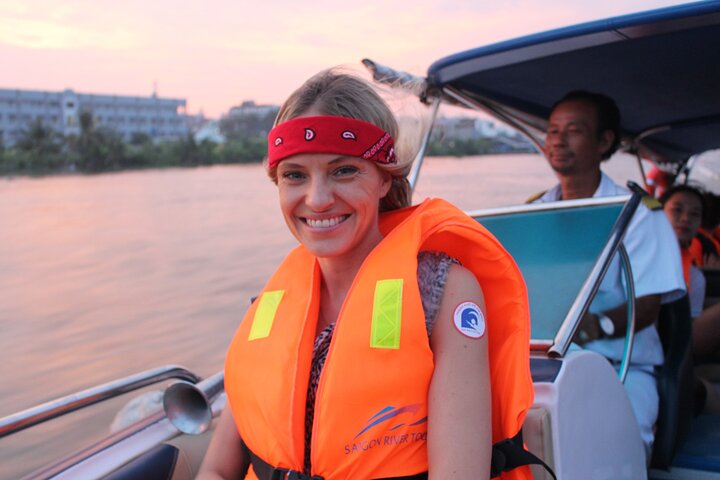 Premium Cu Chi Tunnels Tour by Speedboat – Small Group Experience
