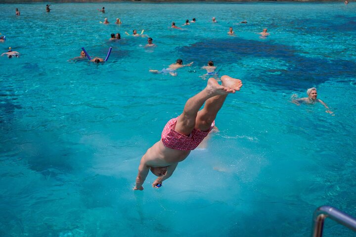 From Paphos: Blue Lagoon, Sea Caves & Aphrodite's Baths Day Trip