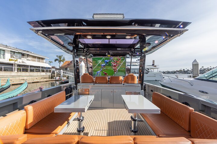 45ft Exotic Sport Yacht Private Tour In Newport Beach