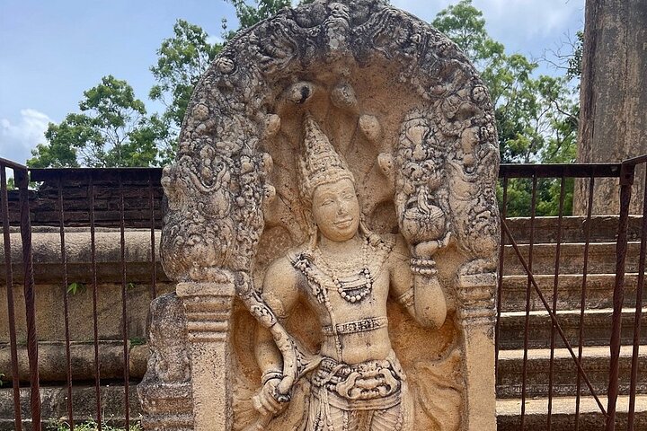Anuradhapura Sacred City: Private Half a Day Guided Heritage Tour