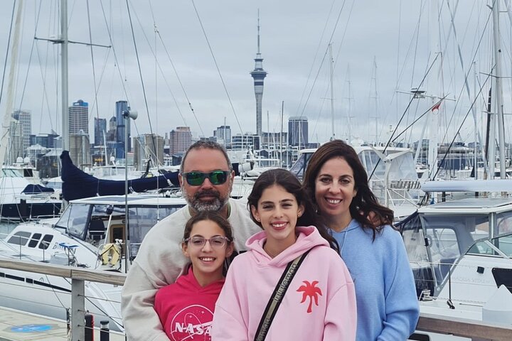 2025 Award Winning: Auckland City Highlights Half Day Tour