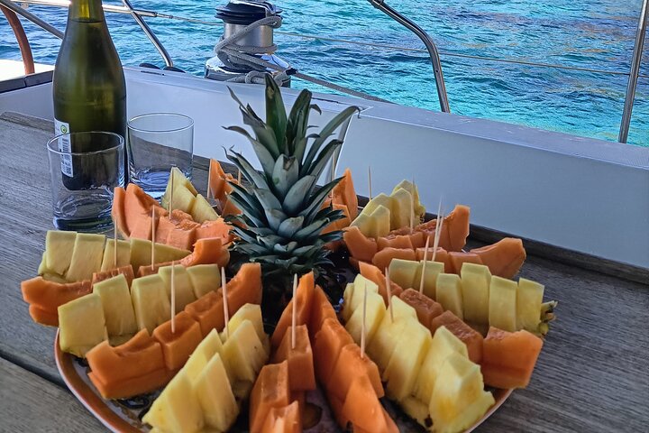 Monomaran tour 16 mt with boarding from Maddalena and Palau