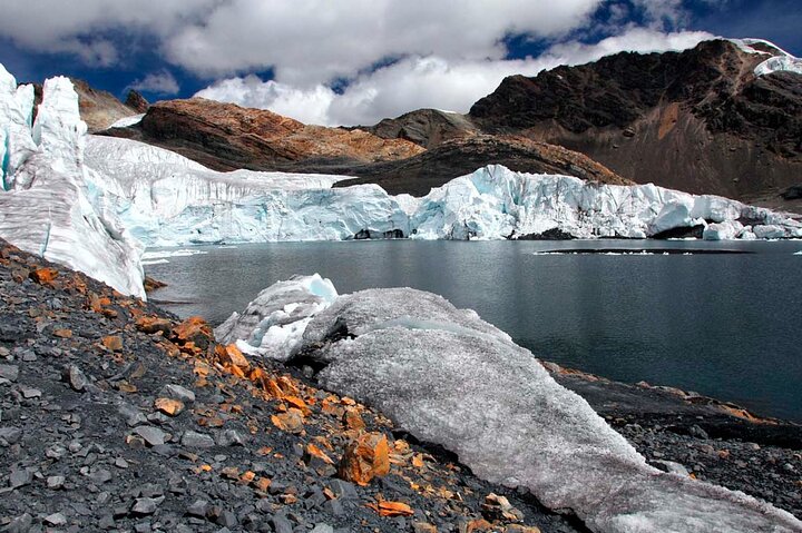 Huaraz: Pastoruri Glacier - Day Tour - Ice and Adventure