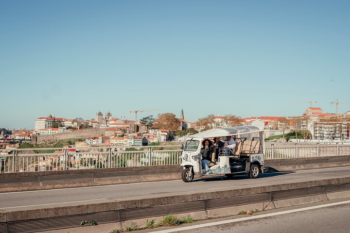 Discover Porto & Gaia Highlights by Private Tuk Tuk (2–4H)