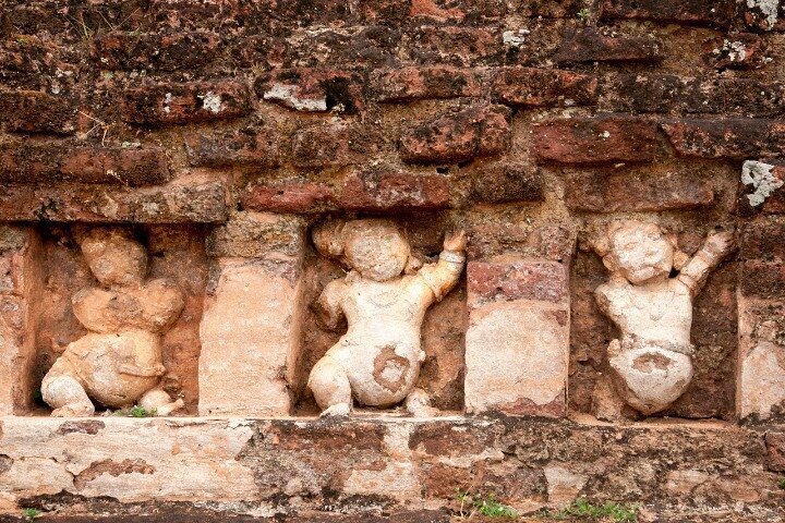 Polonnaruwa Ancient City Private Day Tour (Hidden Gems)