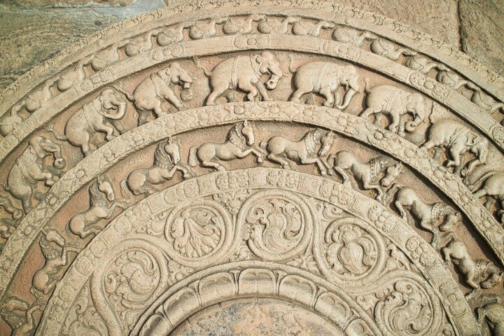 Polonnaruwa Ancient City Private Day Tour (Hidden Gems)