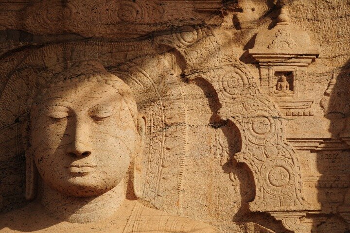 Polonnaruwa Ancient City Private Day Tour (Hidden Gems)