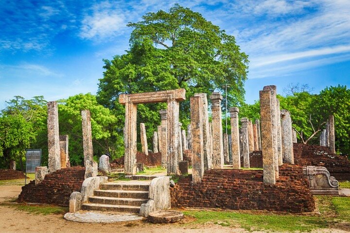 Polonnaruwa Ancient City Private Day Tour (Hidden Gems)