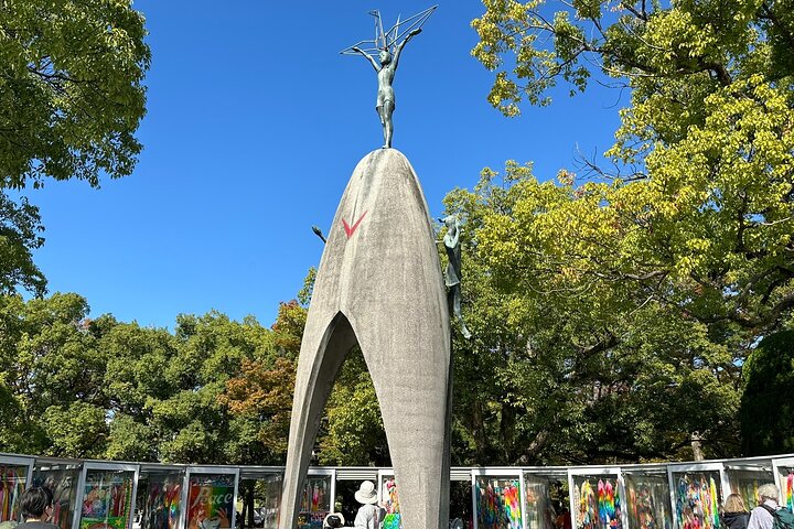Peaceful Hiroshima & Miyajima UNESCO 1 Day Bus Tour