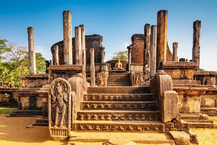 Polonnaruwa Ancient City Private Day Tour (Hidden Gems)