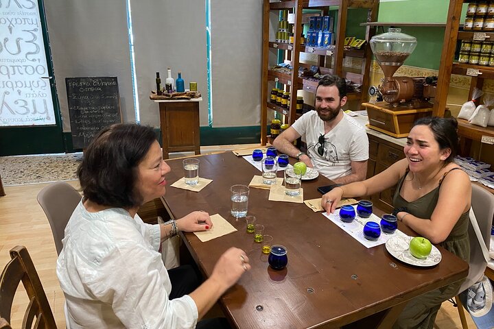Organic Olive Grove tour & Olive oil tasting & lunch in Kalamata!
