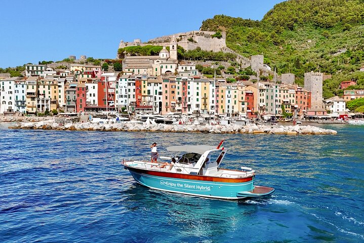 Portovenere & Three Islands Small Group Boat Tour from La Spezia