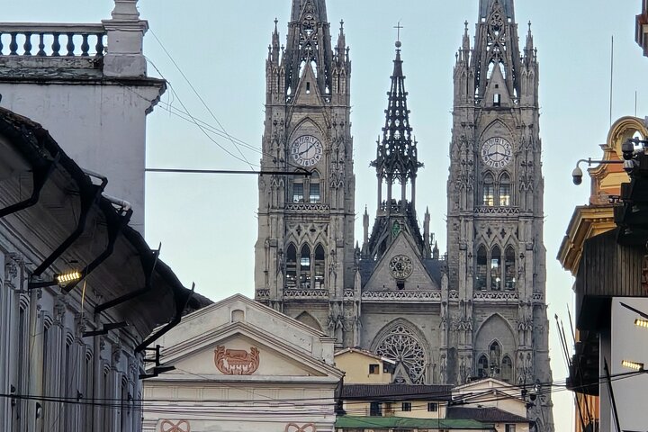 Private and Personalized City Tour of Quito Teleferico and Middle of the World