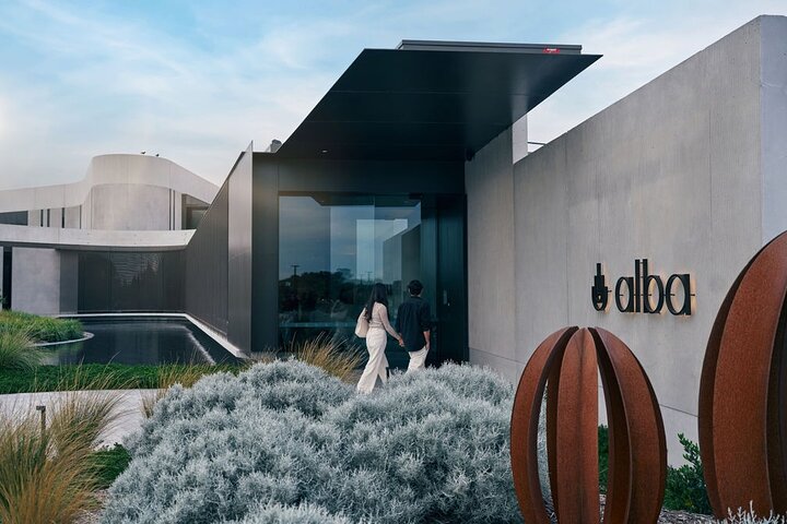 Luxury Geothermal Springs in the Mornington Peninsula