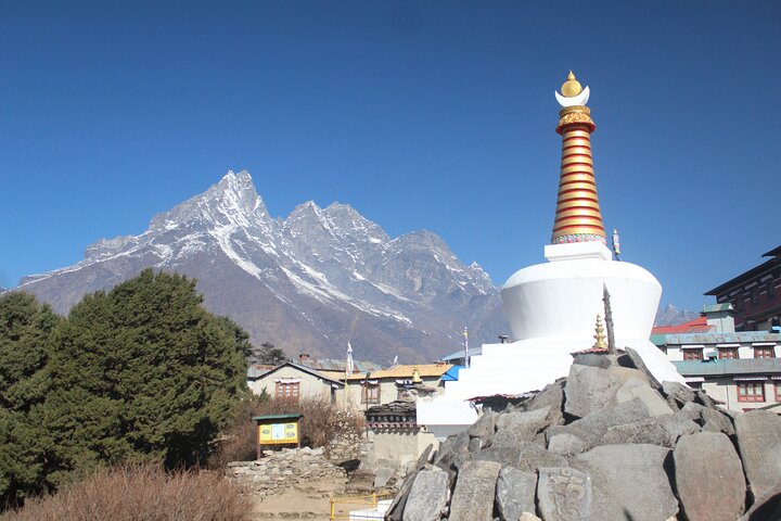 10 Days Everest Base Camp Trek from Lukla