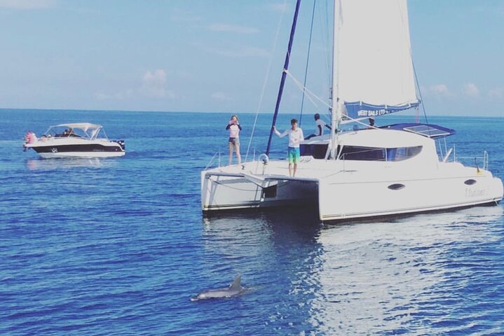 Set Sail on an All Inclusive Catamaran to Ile Aux Benitiers