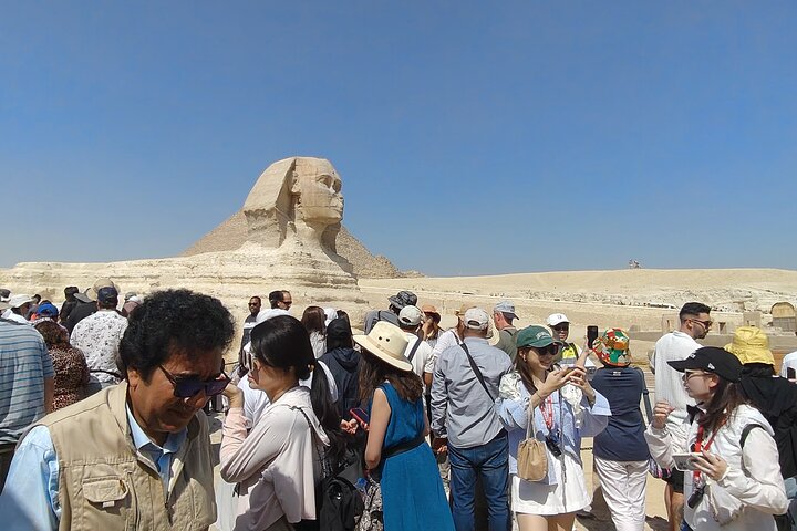 Private Guided Tour Giza pyramids, Sphinx with an Egyptologist