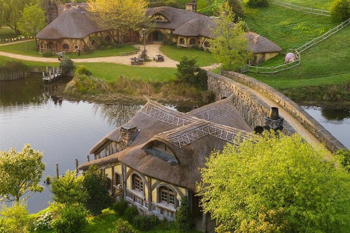 From Hamilton Hobbiton Waitomo Glowworm Caves 1 Day Private Tour