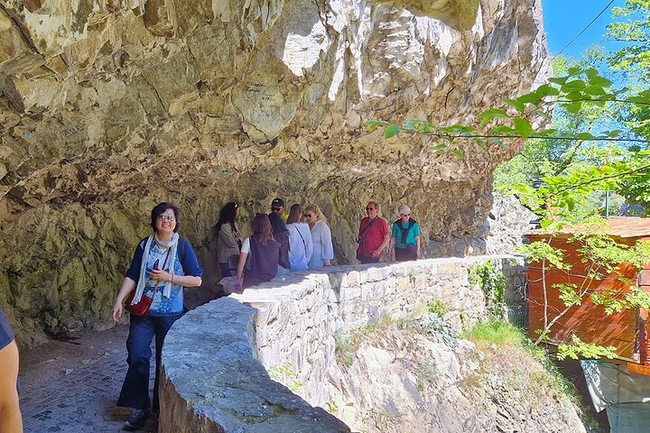 Group Tour from Skopje:Millennium Cross,Matka Canyon&Etno Village