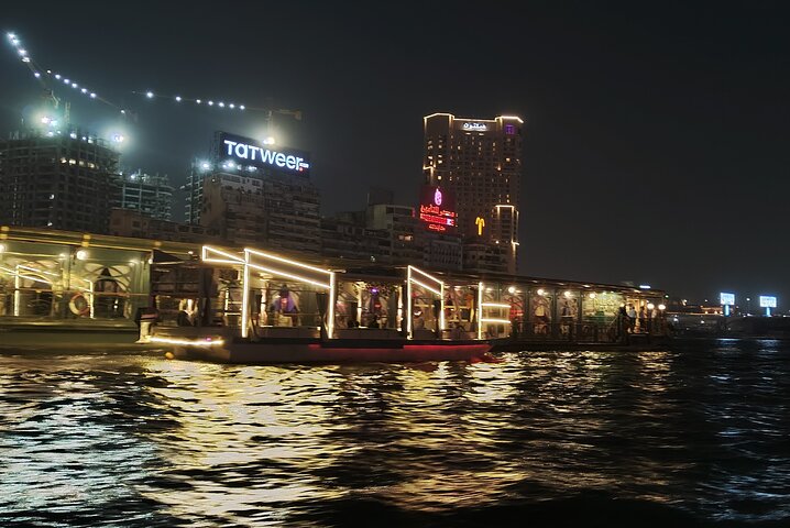 Private Guided Tour Cairo by Night.
