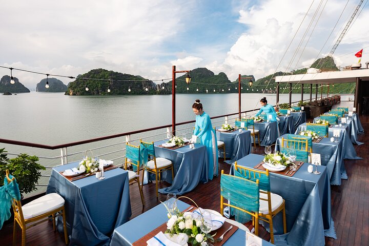 Amanda Cruise - Ha Long, Lan Ha Bay - All Inclusive 2D1N & 3D2N