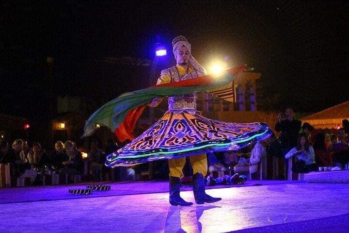 Dubai: VIP Sunset Red Dune Safari, Camel Ride & BBQ Dinner