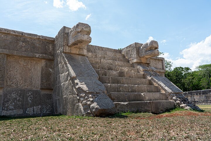 Chichen Itza Ticket with optional Guide