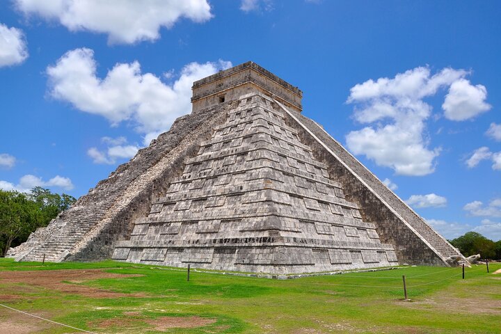 Chichen Itza Ticket with optional Guide
