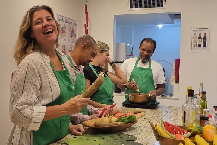 4h Cooking Class in São Paulo with 9 Recipes & Bottomless Drinks