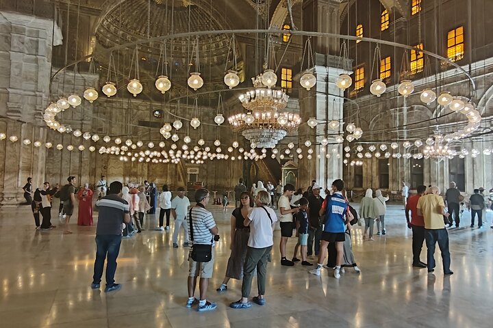Tour of Egyptian Museum, Citadel of Saladin and Khan Elkhalili