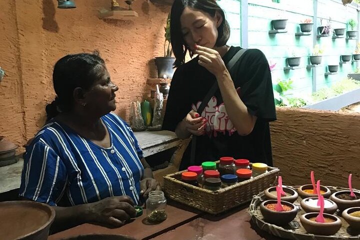 Sri Lanka Cooking Class with Granny